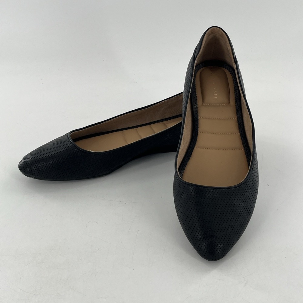 Kelly & Katie Ballet Flat Womens Black 11 M Laser Cut Perfoated Slip‎ On Arlie